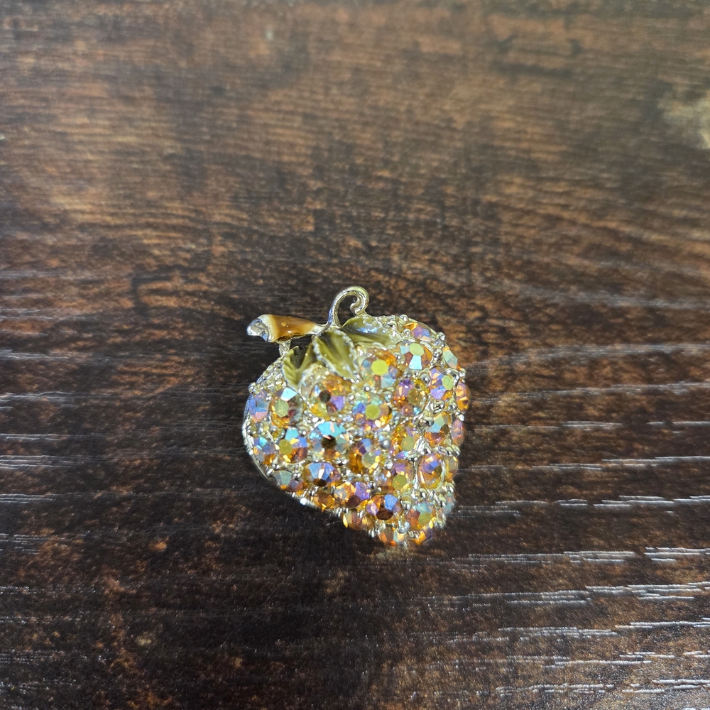 BOGO💖Vintage AB Crystal Strawberry Brooch